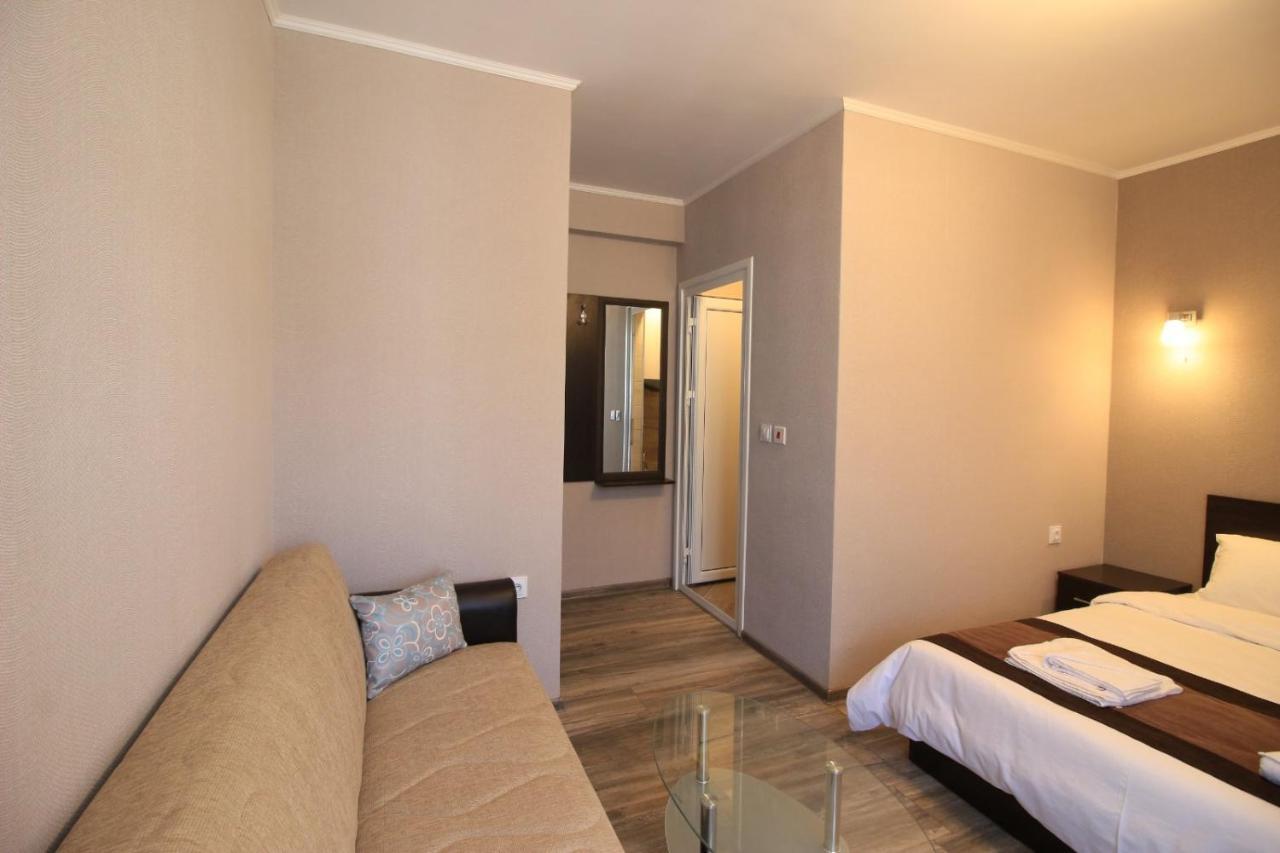 Къща За Гости Тони Zlatograd Ngoại thất bức ảnh