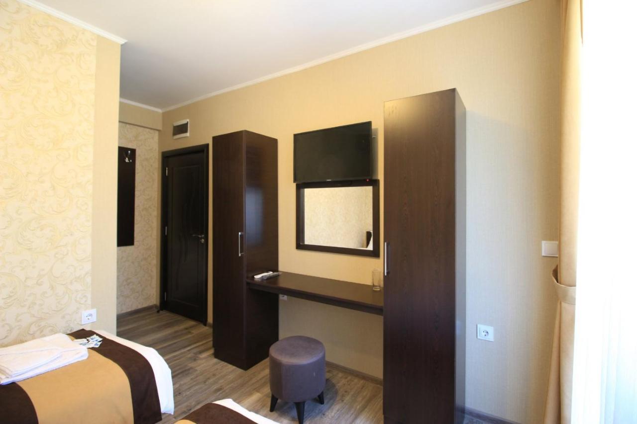 Къща За Гости Тони Zlatograd Ngoại thất bức ảnh